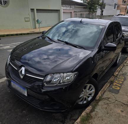 RENAULT SANDERO 1.0 AUTHENTIQUE 16V FLEX 4P MANUAL